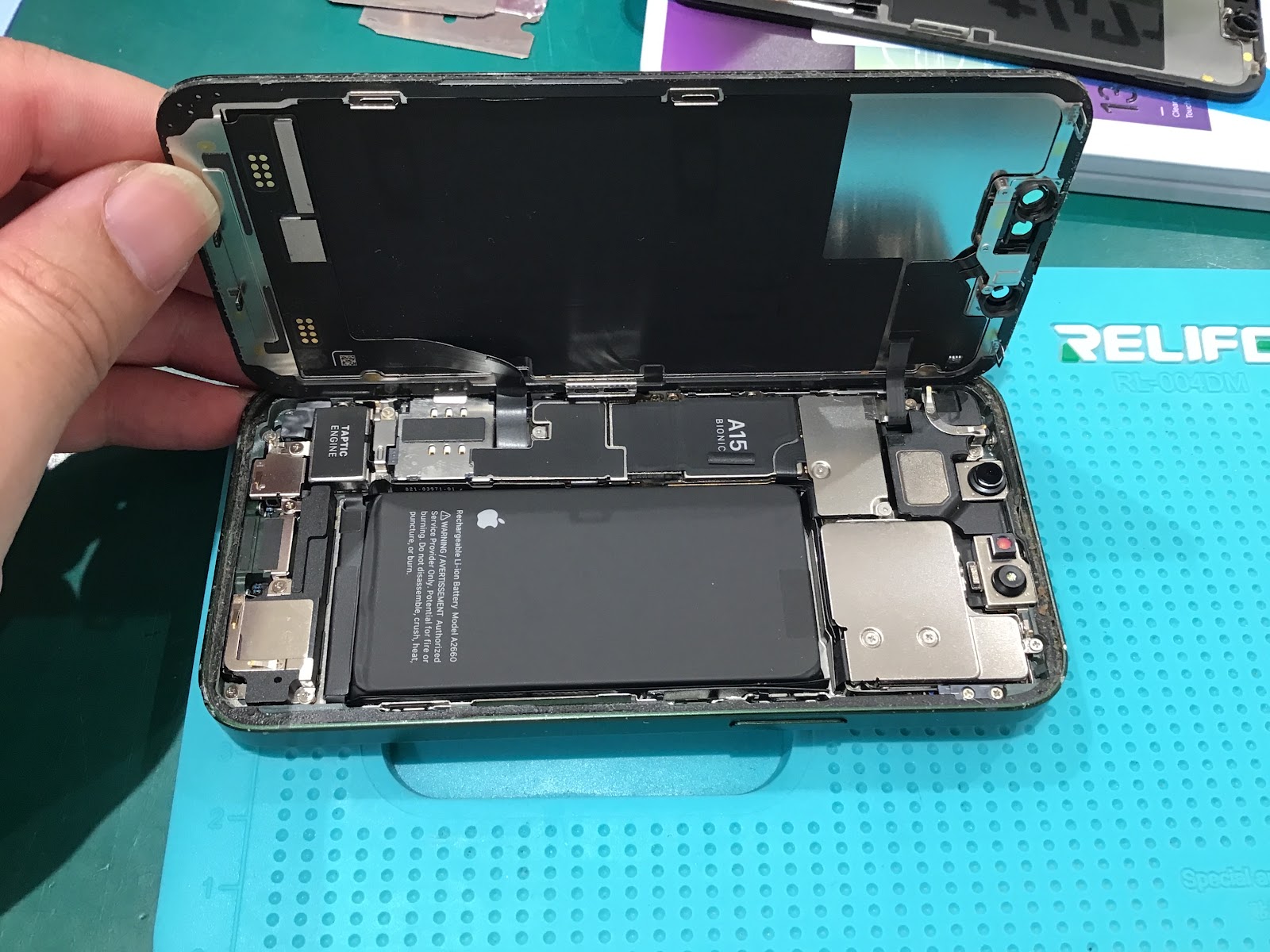 iPhone13miniの画面交換を承りました！【スマホ修理工房丸井錦糸町店】